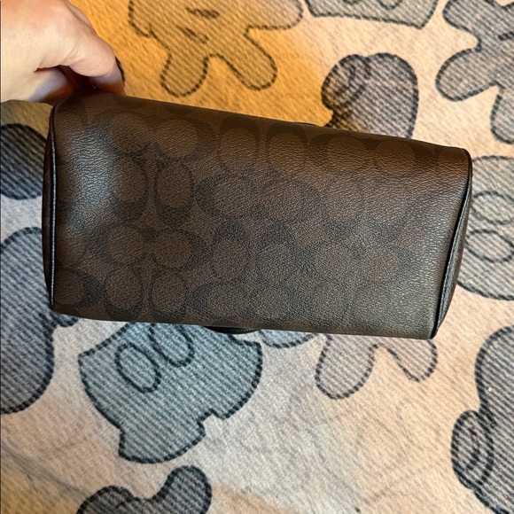 Coach Signature Brown Satchel - Picture 3 of 5